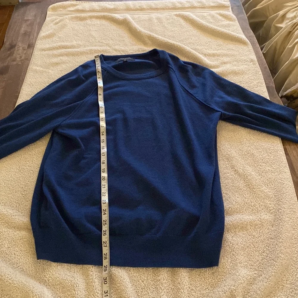 Banana Republic stunning blue Italian Yarn by Baruffa stretchy sweater.